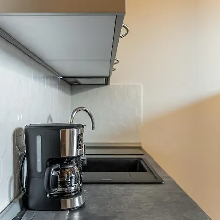 Apartman Mezonet Na Namesti