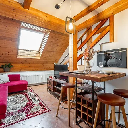 Mezonet Na Namesti * コシツェ