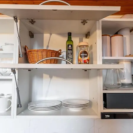 Apartman Mezonet Na Namesti